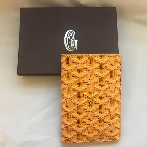 goyard passport holder green